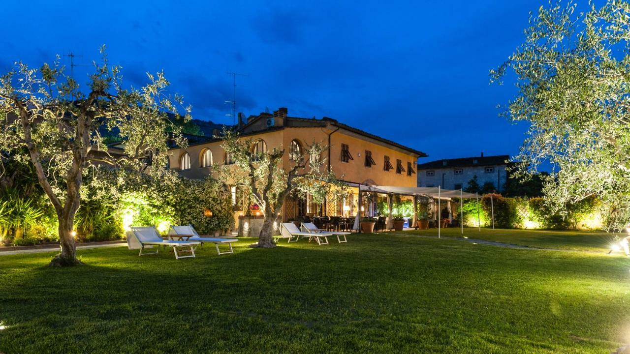 Giardino Della Pieve Relais Hotel Cascina Luaran gambar